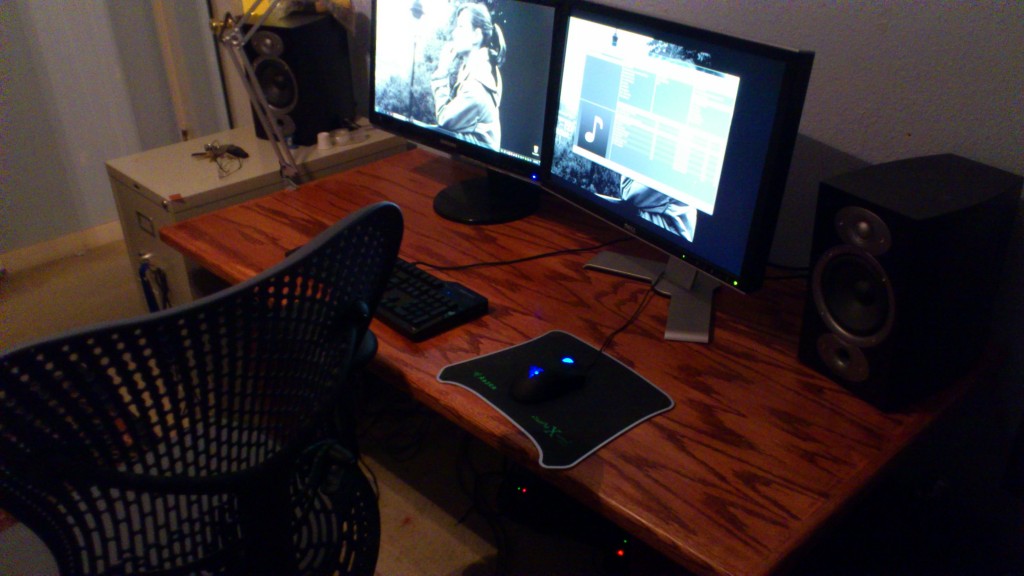 My final desk setup. There are dust bits in the last part of the finish, but it is very waterproof, and I think it looks pretty good. And needless to say the dimensions are perfect